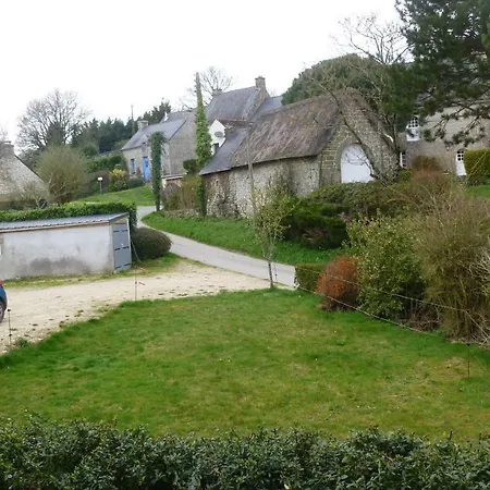 Maison A Locrio Guern Exterior photo